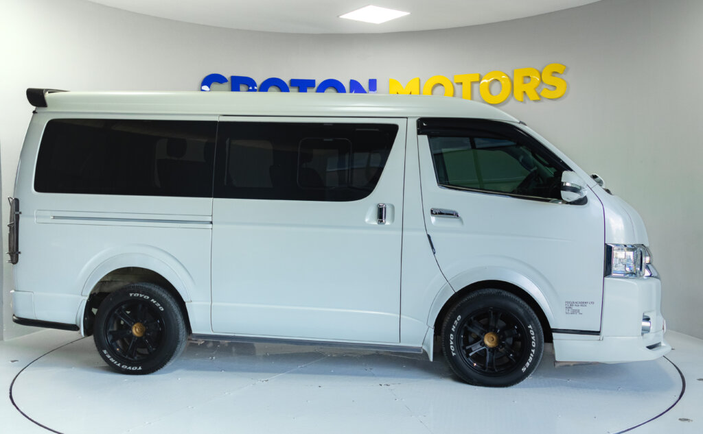 2014 Toyota Hiace