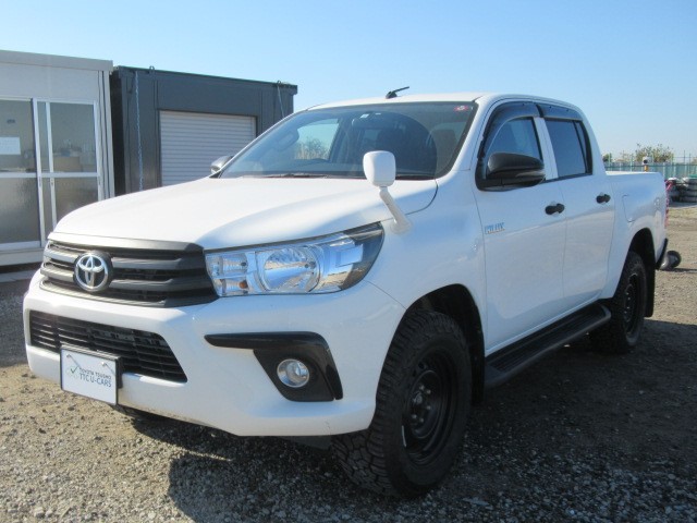 2019 TOYOTA HILUX X