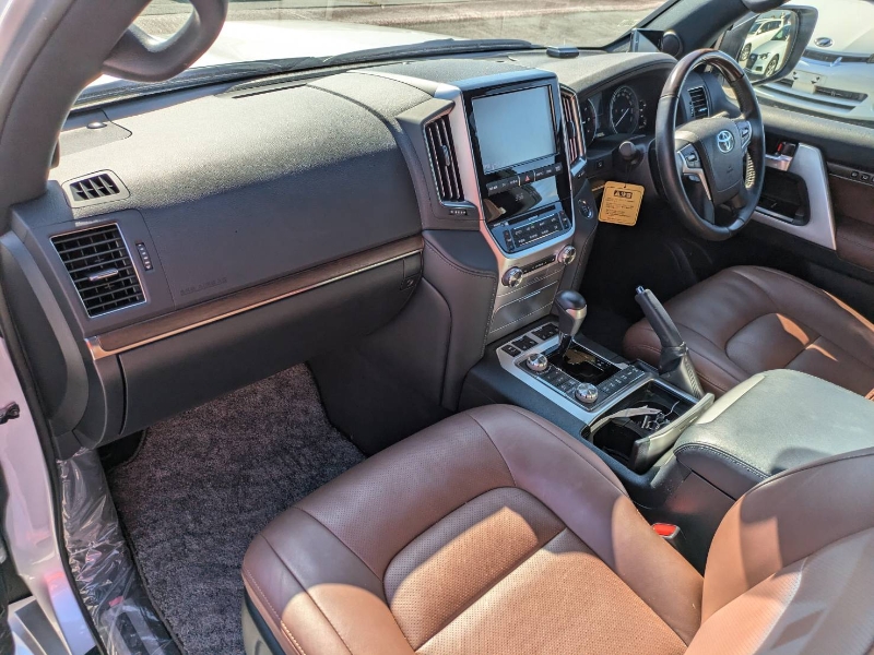 2019 LANDCRUISER 200 SERIES ZX TRIM