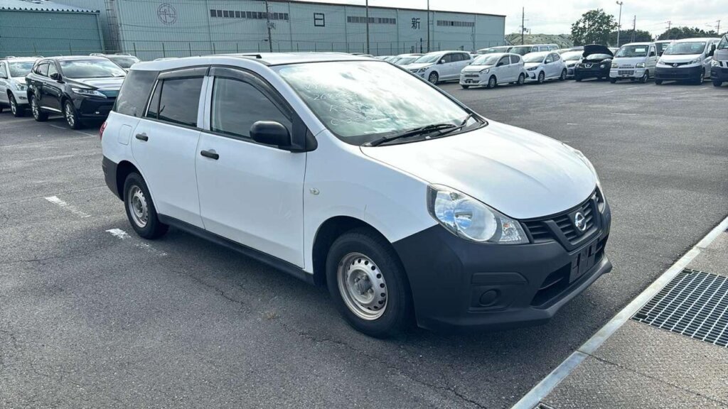 2019 Nissan AD Van