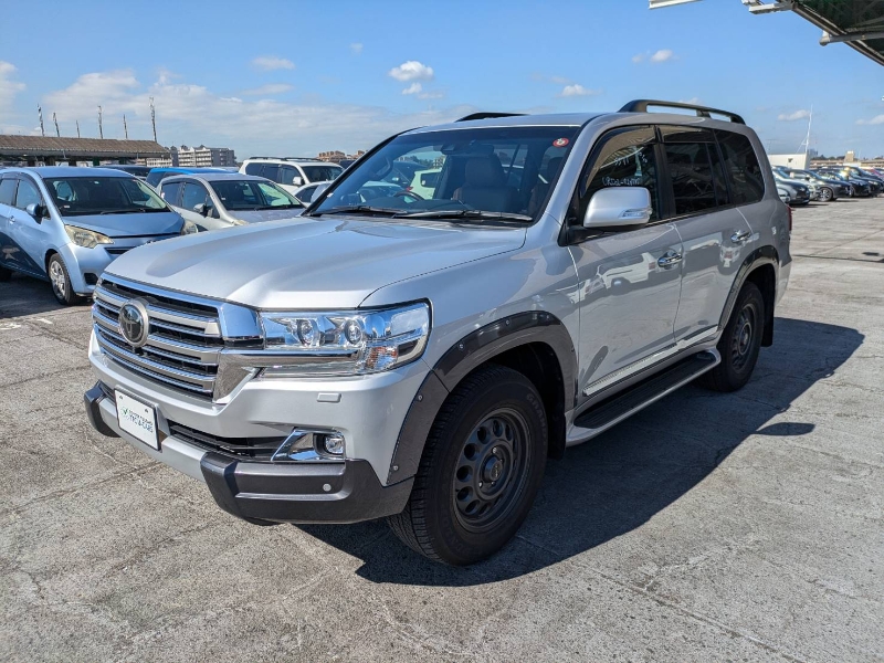 2019 LANDCRUISER 200 SERIES ZX TRIM