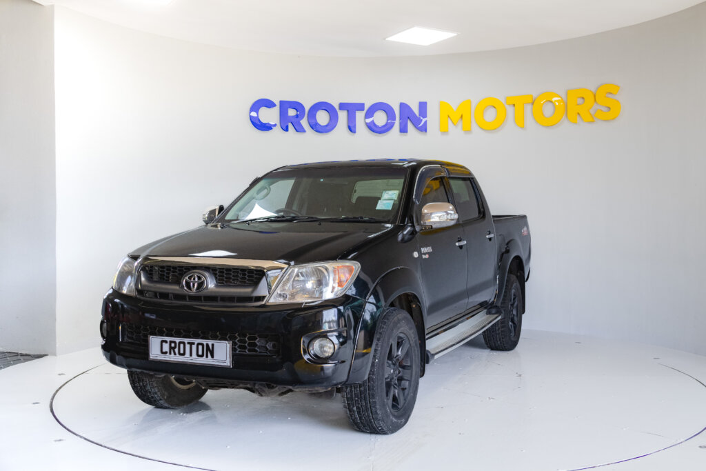 2010 Toyota Hilux( Manual)