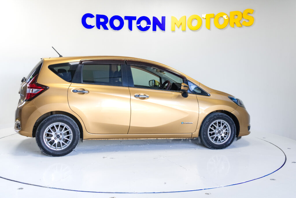 2016 Nissan Note E-Power