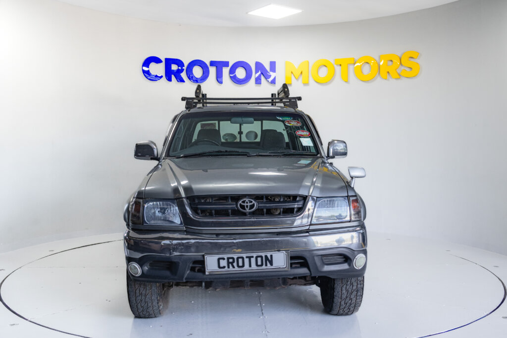 2002 Toyota Hilux