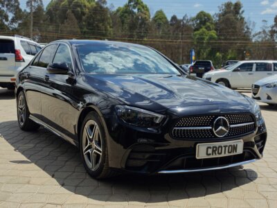 Image of 2020 Mercedes Benz E300